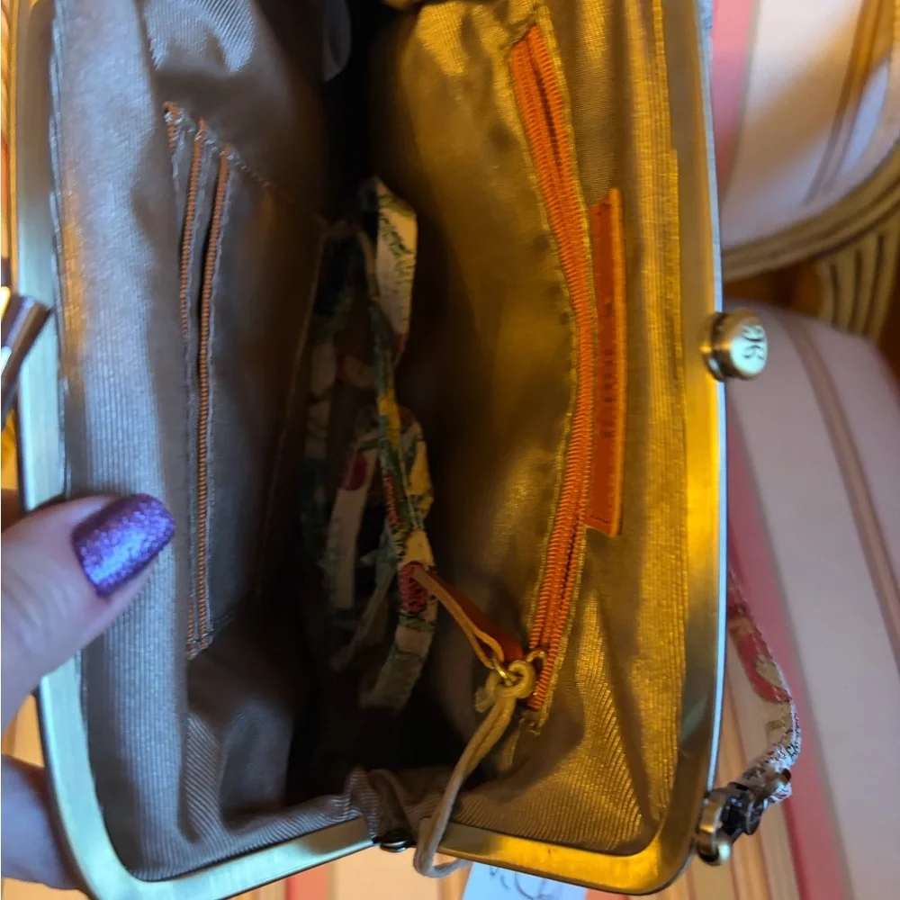 NWT - Adorable Hobo Lana Crossbody - Picture 7 of 7